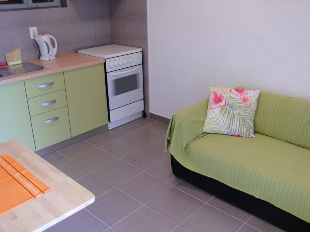 Apartments Sonija Gdinj Kültér fotó